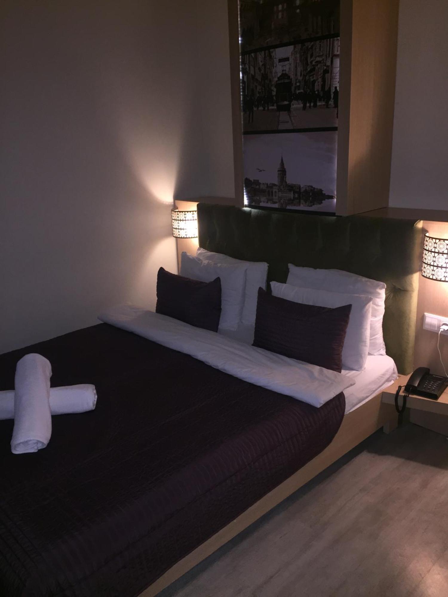 Miracle Aparthotel